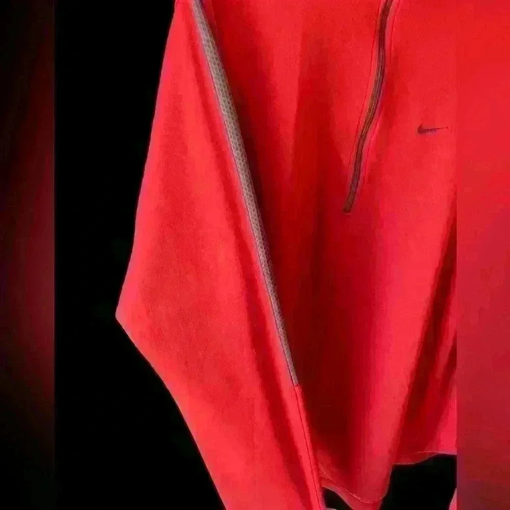 Nike Men’s Waffle-Lined 1/2 Zip Drifit Pullover. Large - Picture 3 of 12